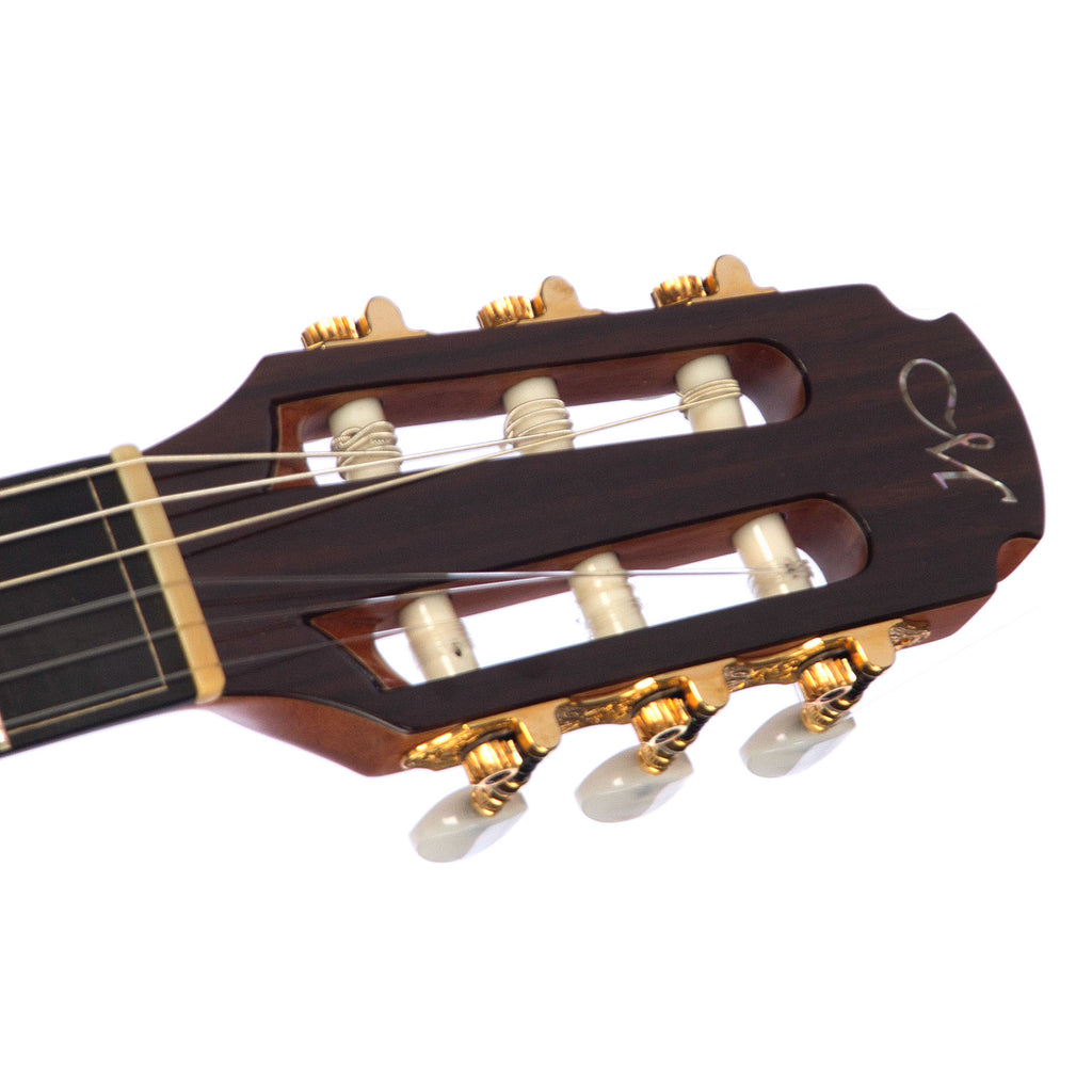 Maestro Guitars Crossover Series Vera - Modern 00 Cutaway Nylon String ...