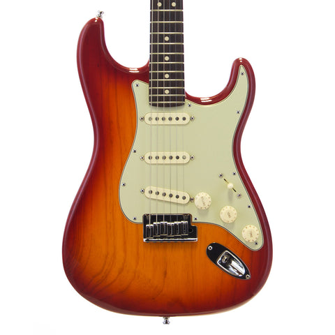 Used Fender Custom Shop Custom Deluxe Stratocaster - Aged Cherry Sunburst