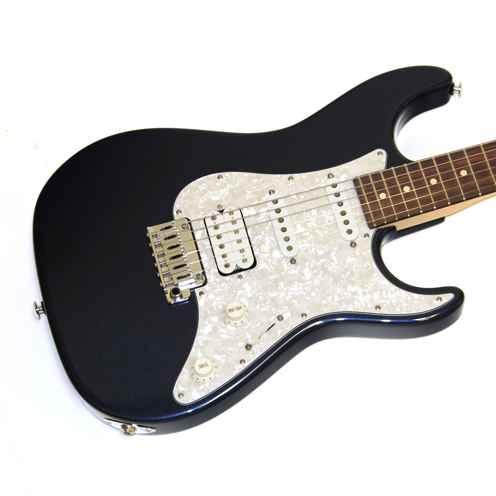Used Suhr Standard Pro Series S1 | Make'n Music Used Suhr Standard Pro Series S1 | Make'n Music